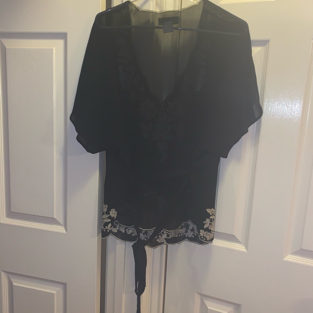 Sheer black flying tomato top w white flowers